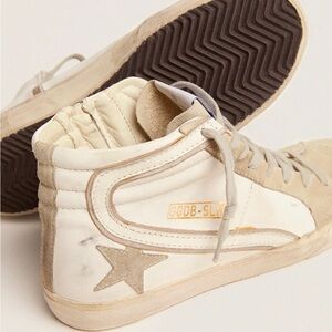 Golden Goose: Slide with ice-gray suede, silver & white flash